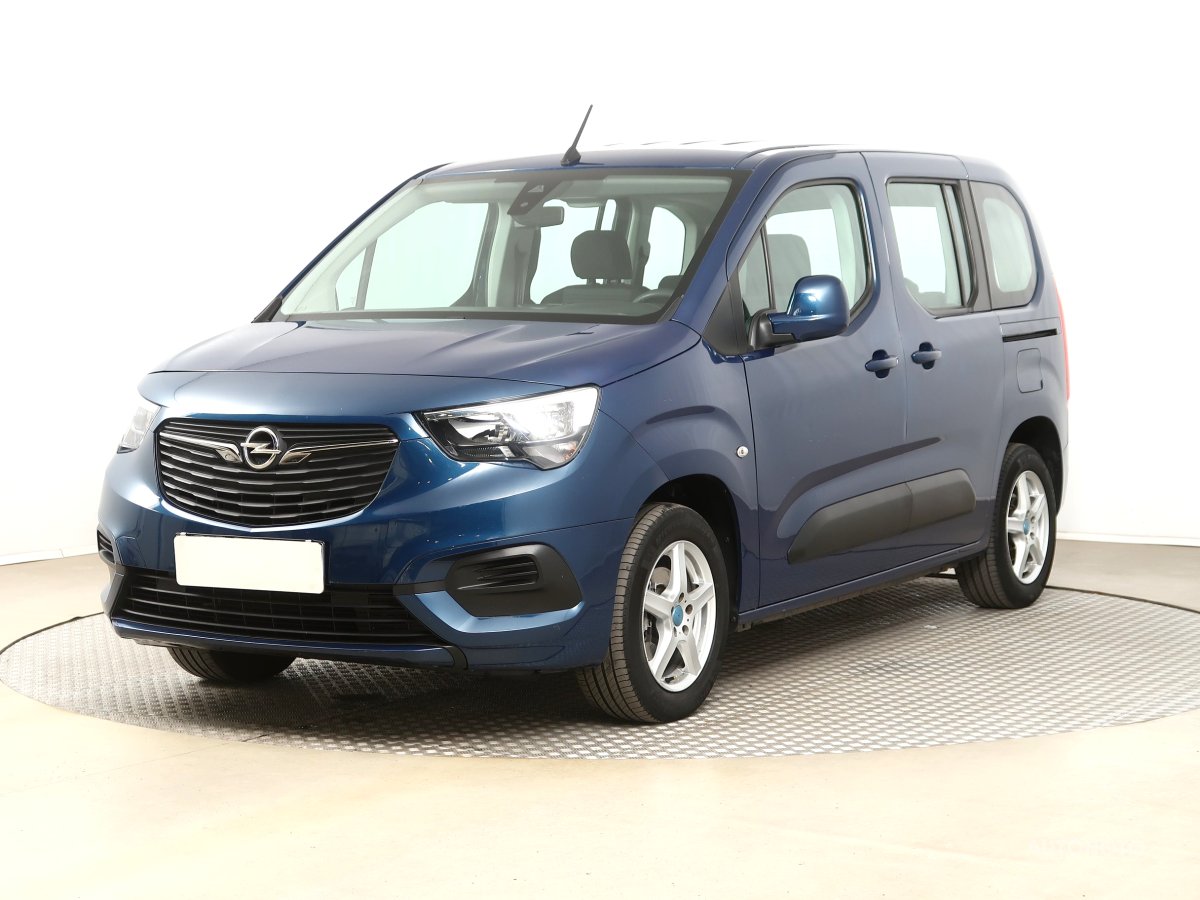 Opel Combo, 2020 - pohled č. 3
