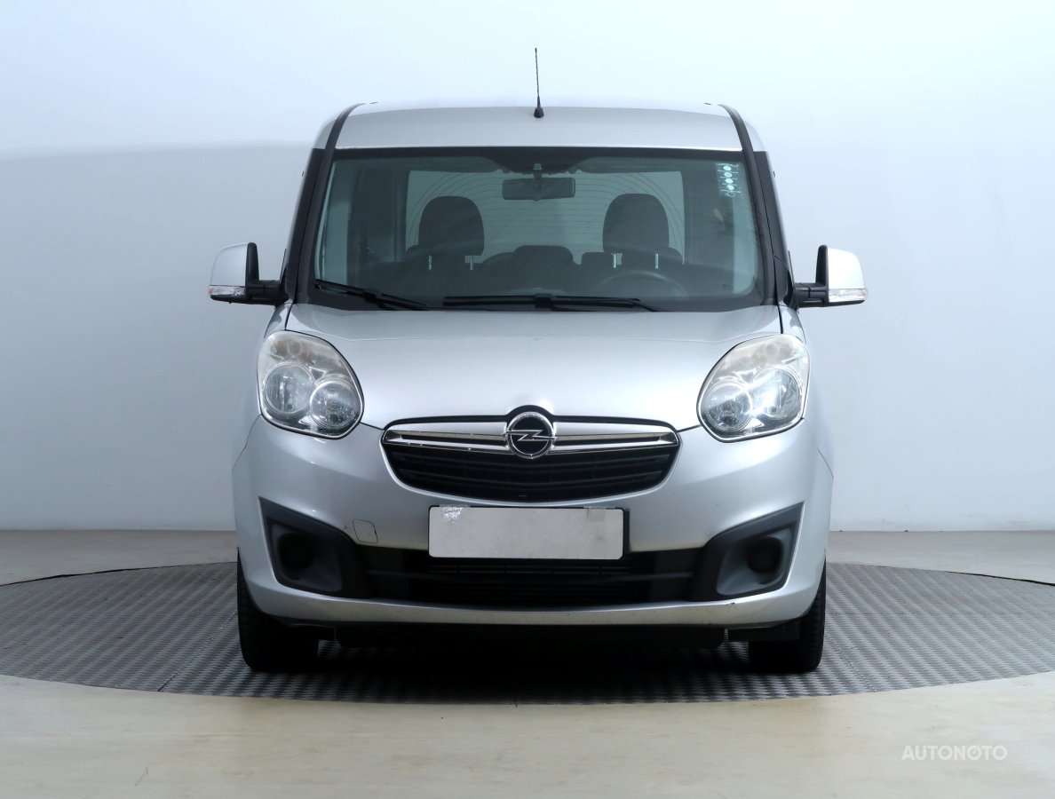 Opel Combo, 2016 - pohled č. 2