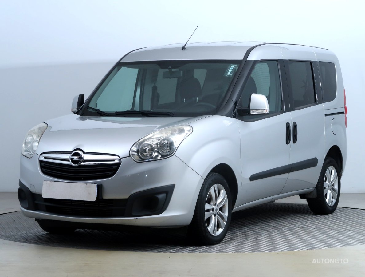 Opel Combo, 2016 - pohled č. 3