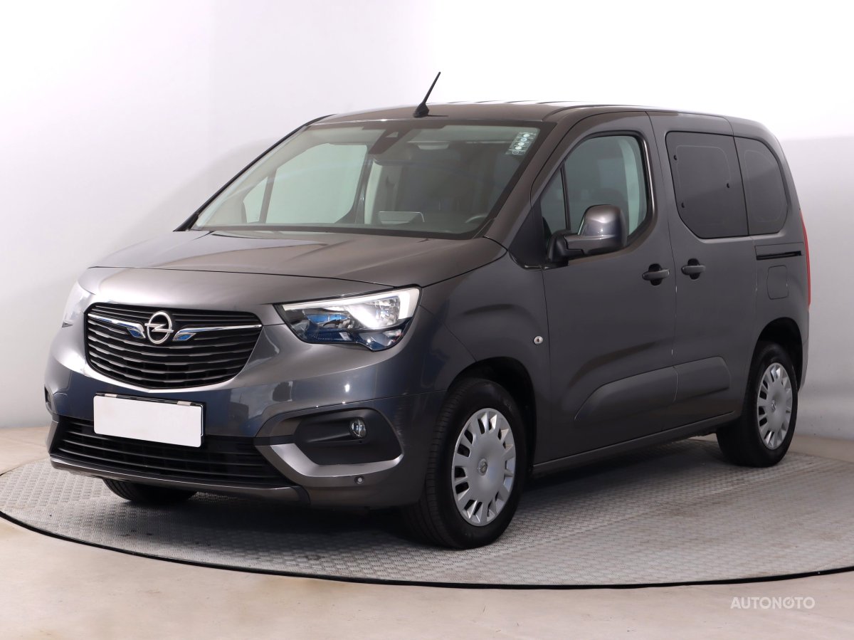Opel Combo, 2020 - pohled č. 3