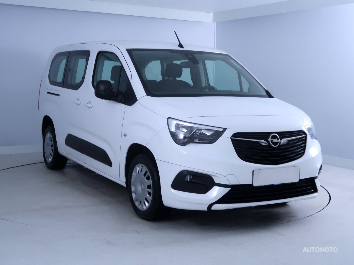 Opel Combo, 2021 - celkový pohled