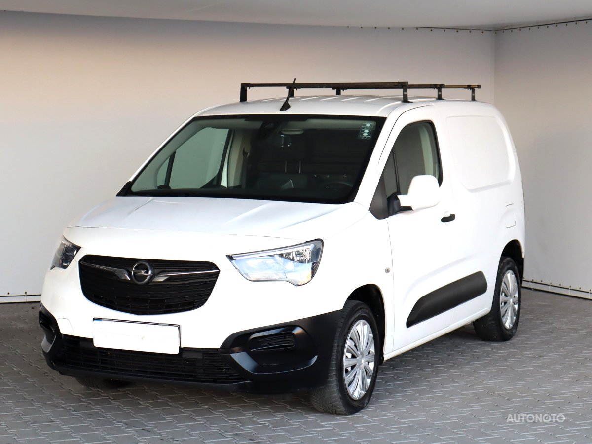 Opel Combo, 2020 - pohled č. 3