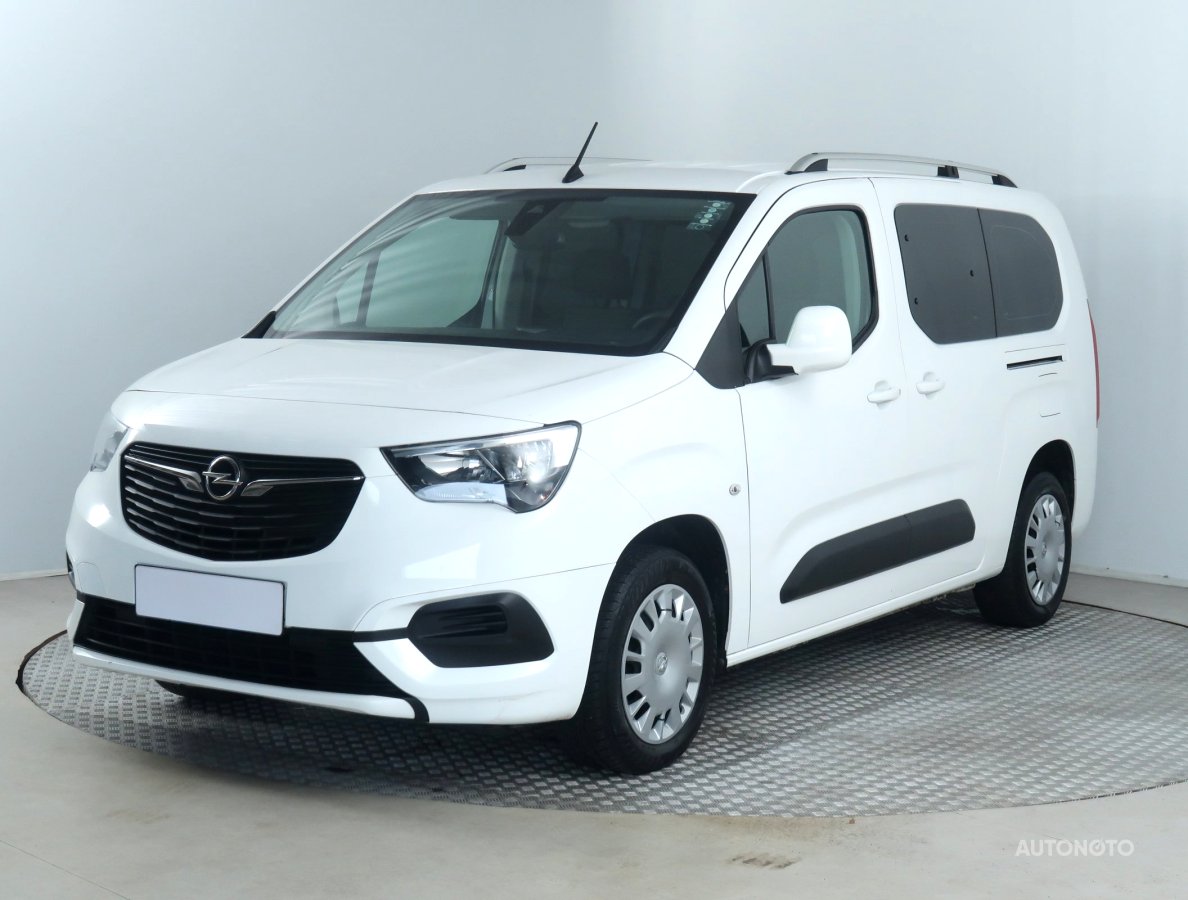 Opel Combo, 2020 - pohled č. 3