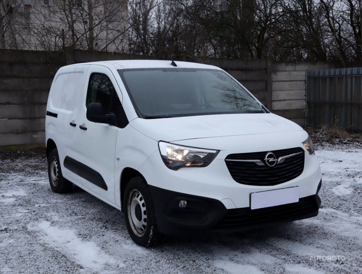 Opel Combo, 2019 - celkový pohled