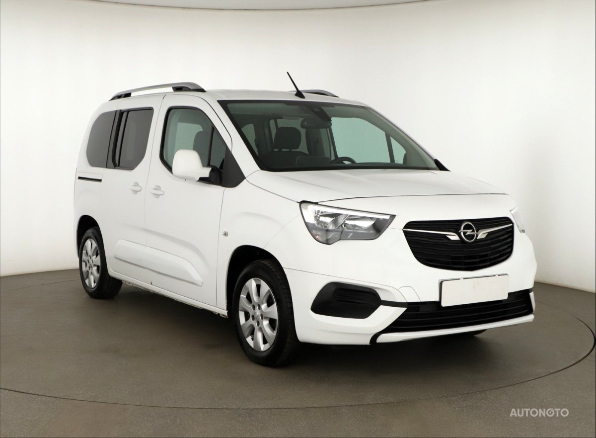 Opel Combo, 2019 - celkový pohled