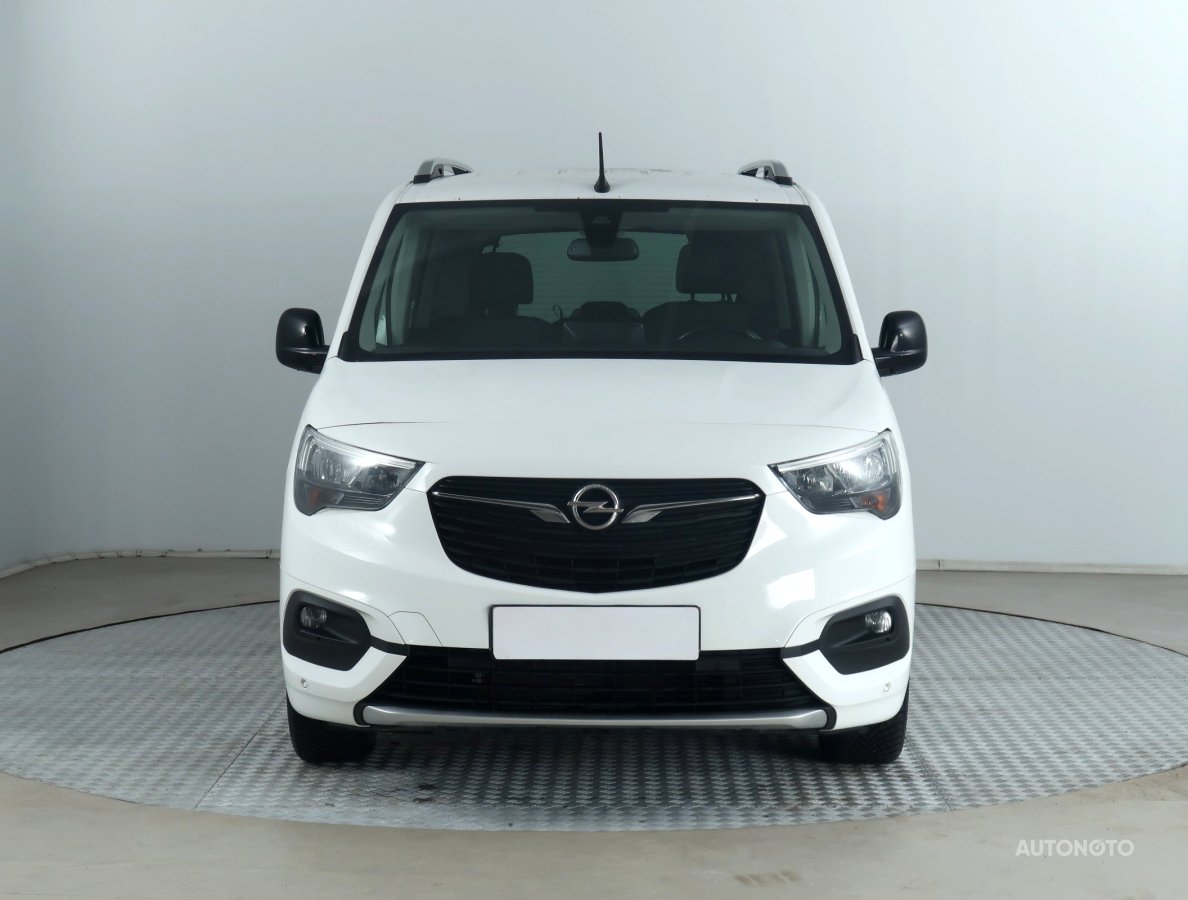Opel Combo, 2021 - pohled č. 2