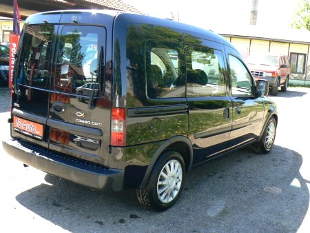 Opel Combo, 2012 - pohled č. 5