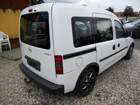 Opel Combo, 2010 - pohled č. 6