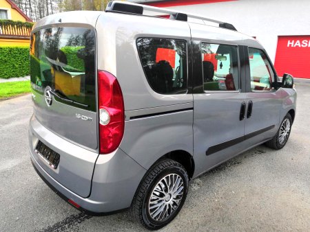 Opel Combo, 2012 - pohled č. 3