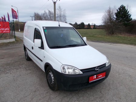 Opel Combo, 2010 - pohled č. 2