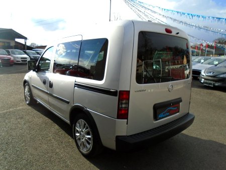 Opel Combo, 2012 - pohled č. 3