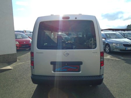 Opel Combo, 2012 - pohled č. 4