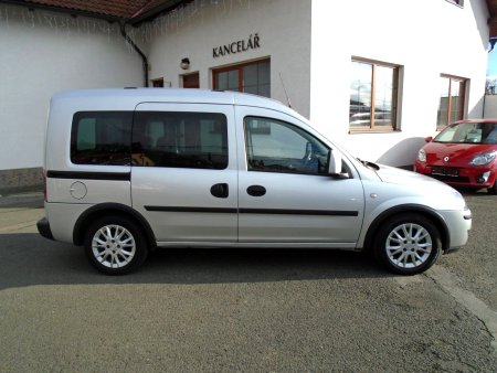 Opel Combo, 2012 - pohled č. 6
