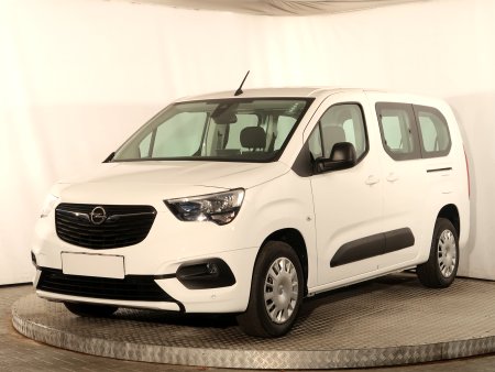 Opel Combo, 2022 - pohled č. 3