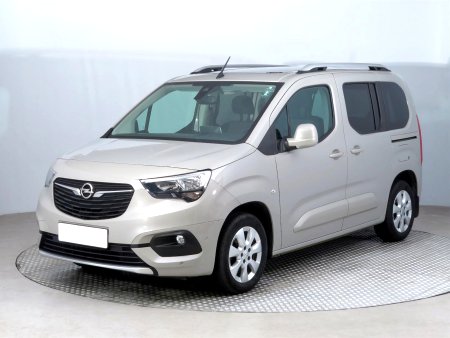 Opel Combo, 2019 - pohled č. 3