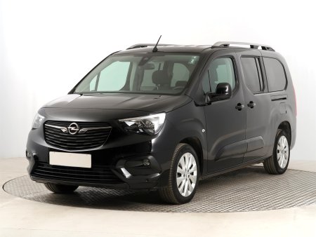Opel Combo, 2019 - pohled č. 3