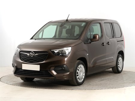 Opel Combo, 2020 - pohled č. 3