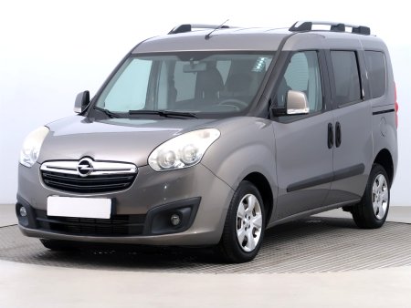Opel Combo, 2013 - pohled č. 3