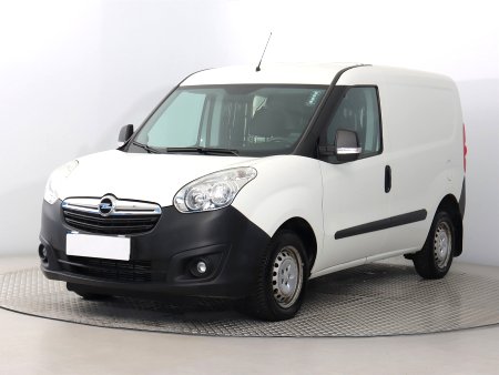 Opel Combo, 2016 - pohled č. 3
