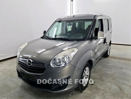 Opel Combo, 2016 - pohled č. 2