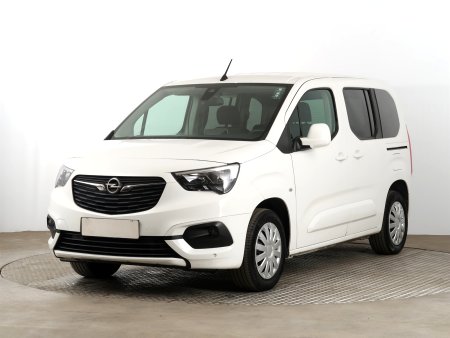 Opel Combo, 2020 - pohled č. 3