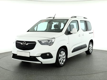 Opel Combo, 2019 - pohled č. 3