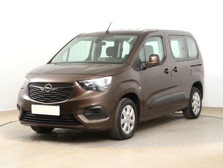 Opel Combo, 2020 - pohled č. 3