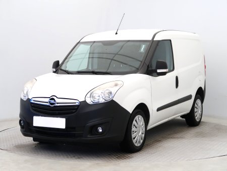 Opel Combo, 2015 - pohled č. 3