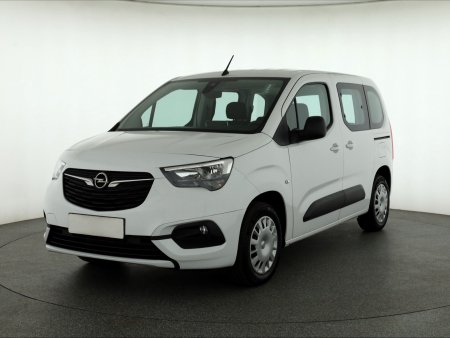 Opel Combo, 2023 - pohled č. 3