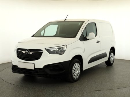 Opel Combo, 2020 - pohled č. 3