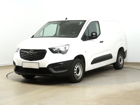 Opel Combo, 2022 - pohled č. 3