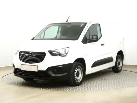 Opel Combo, 2021 - pohled č. 3