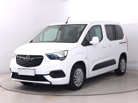 Opel Combo, 2019 - pohled č. 3