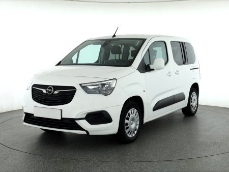 Opel Combo, 2020 - pohled č. 3