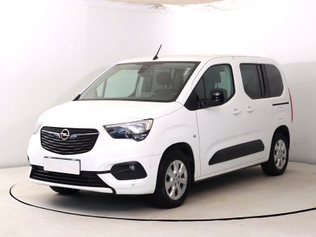 Opel Combo, 2022 - pohled č. 3