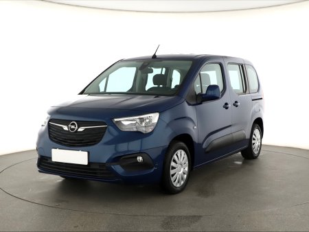 Opel Combo, 2018 - pohled č. 3