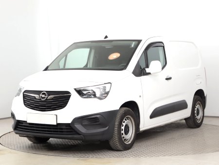 Opel Combo, 2020 - pohled č. 3