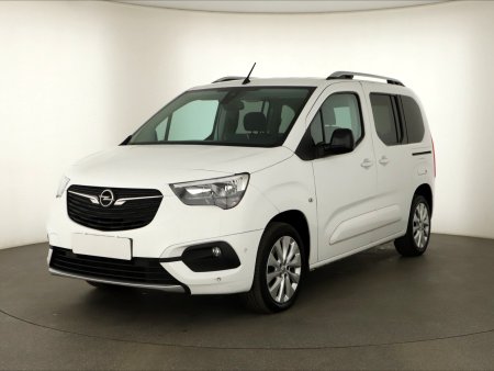 Opel Combo, 2021 - pohled č. 3