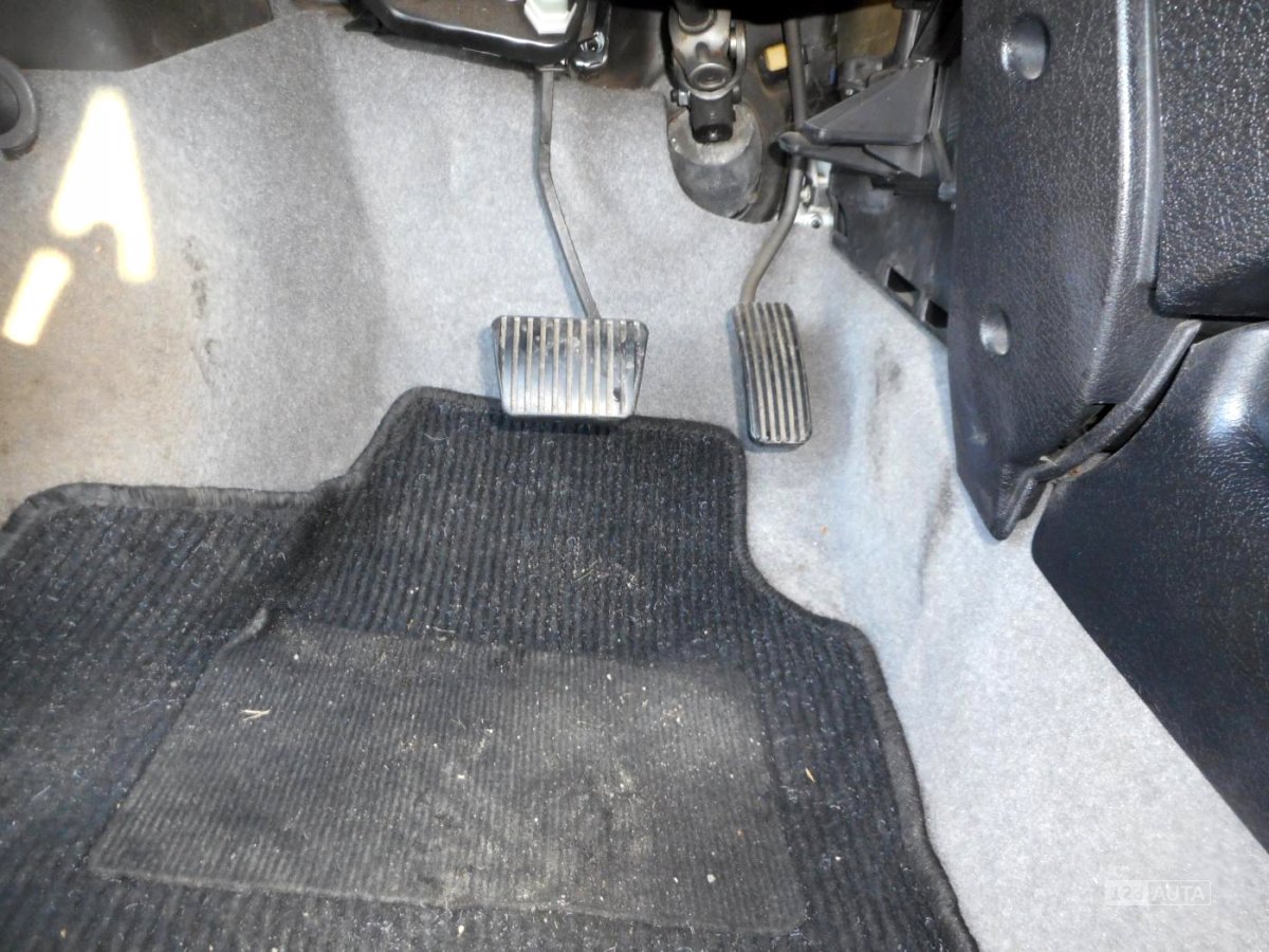 Opel Corsa, 1998 - pohled č. 22