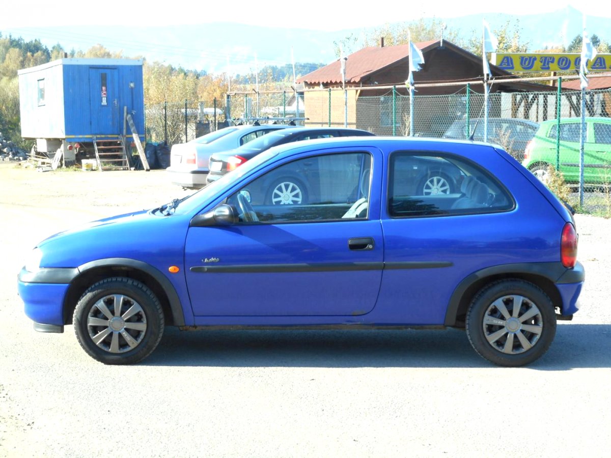Opel Corsa, 1998 - pohled č. 5