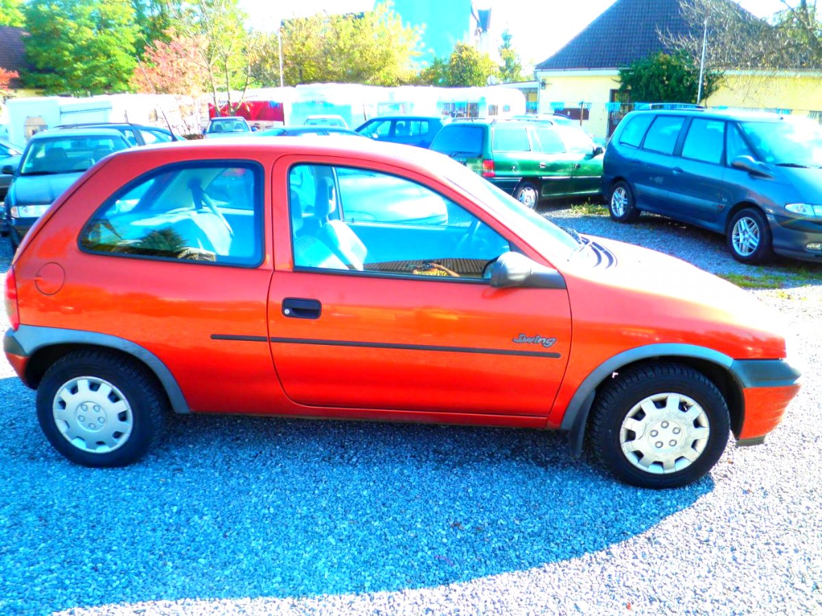 Opel Corsa, 1996 - pohled č. 6
