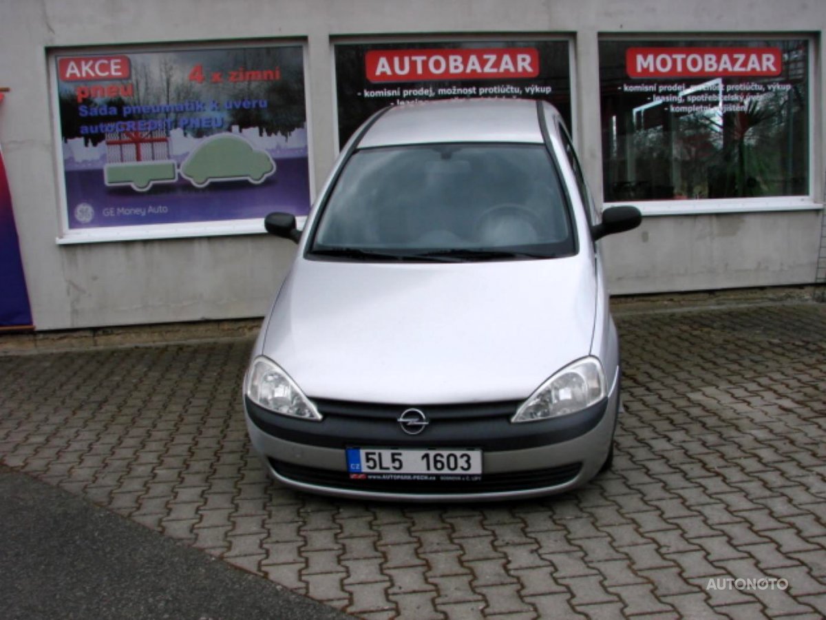 Opel Corsa, 2002 - celkový pohled
