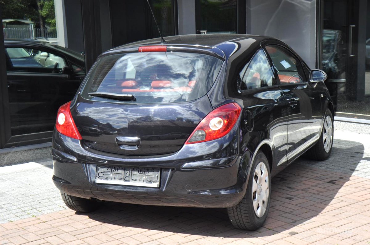 Opel Corsa, 2008 - pohled č. 2