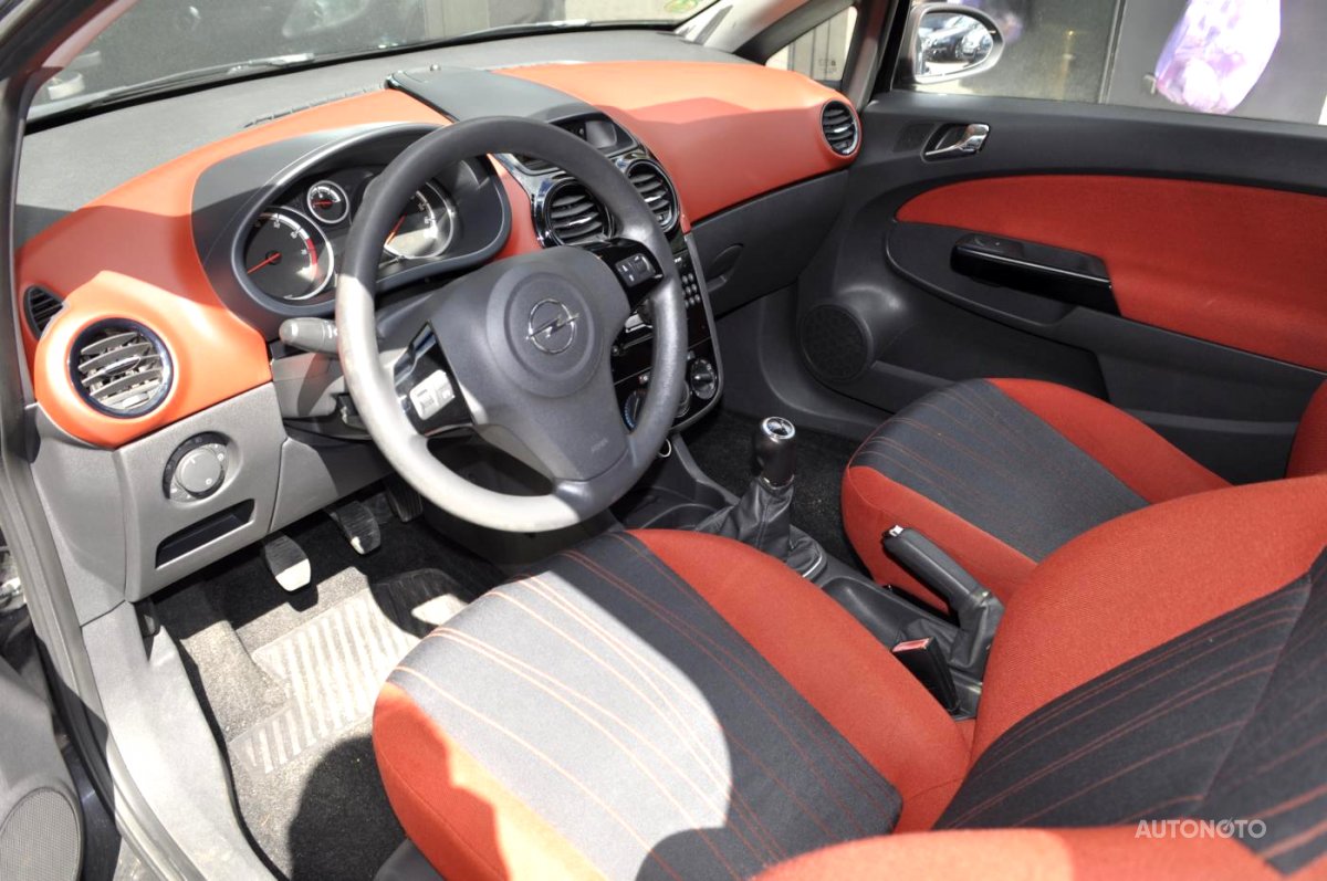 Opel Corsa, 2008 - pohled č. 3