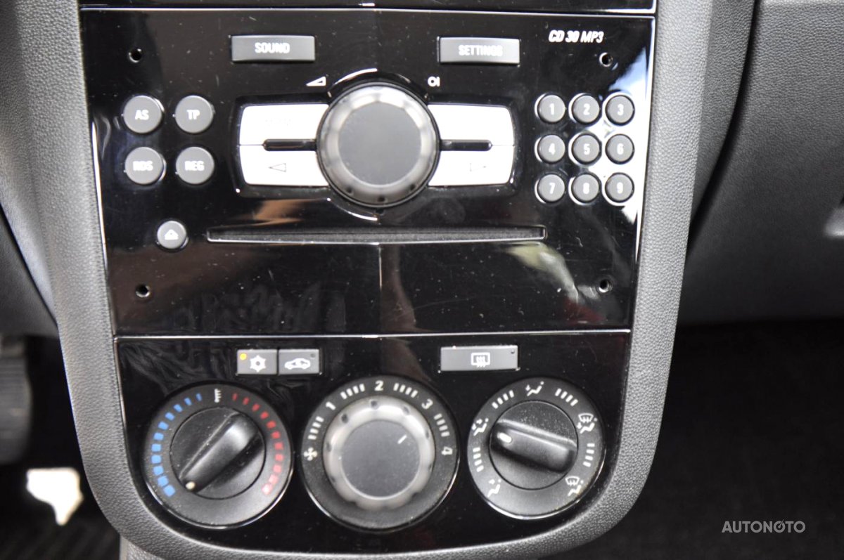 Opel Corsa, 2008 - pohled č. 6