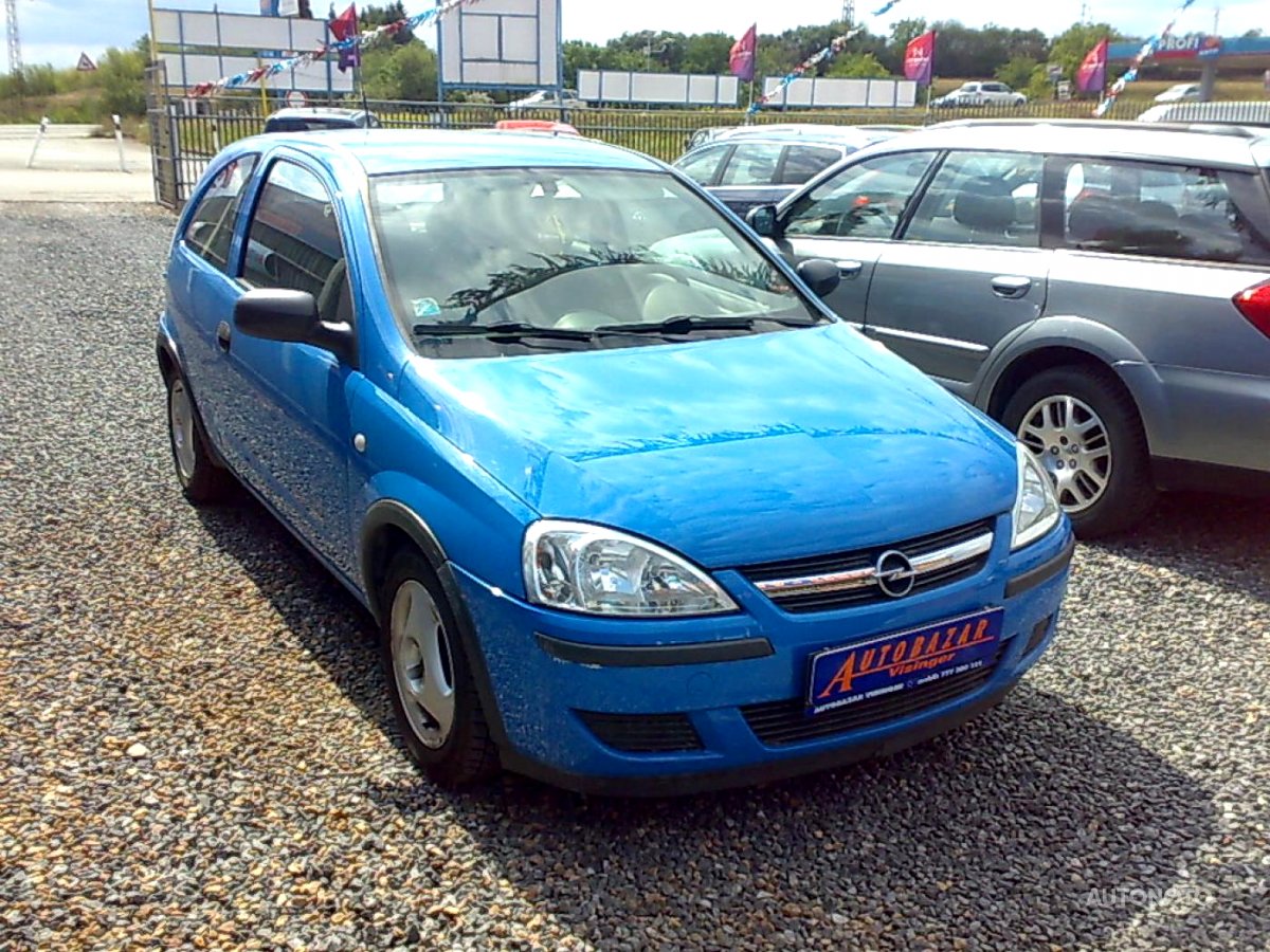 Opel Corsa, 2003 - celkový pohled
