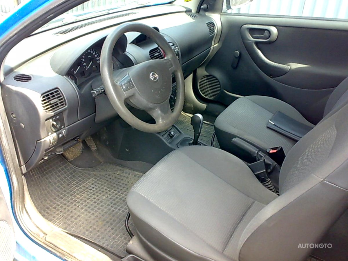 Opel Corsa, 2003 - pohled č. 8