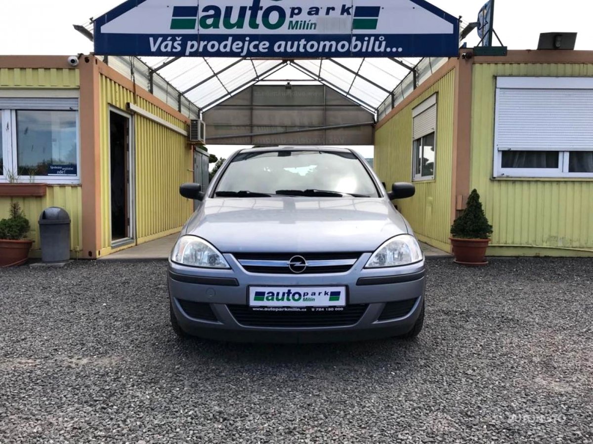 Opel Corsa, 2004 - pohled č. 2