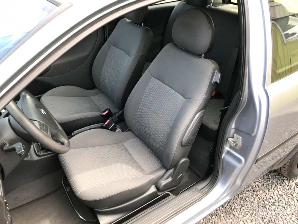 Opel Corsa, 2004 - pohled č. 8