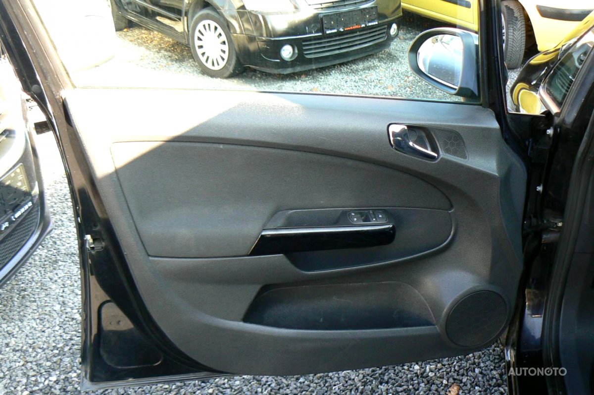 Opel Corsa, 2010 - pohled č. 9